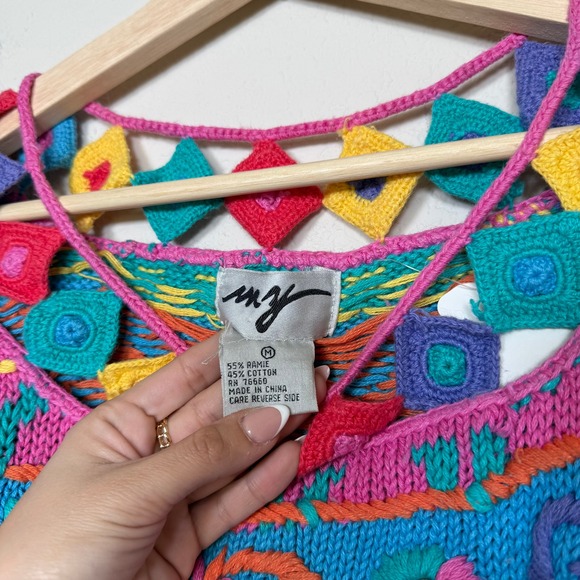 Vintage 80's Crochet Knitted Colorful Sweater Size M - Picture 4 of 4